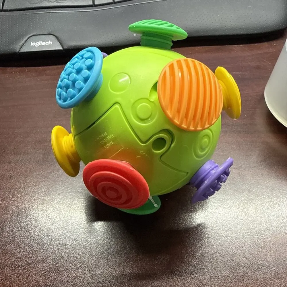NEW Colorful Bouncing Ball Toy Kids Battery Operated Sensory Play Fun Vibrating